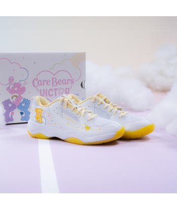 Victor x Care Bears Court Shoes A-CBC AE (White/Bright Yellow) d'Europe débarque