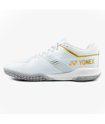 Yonex Strider Wide (White/Gold) Court Shoe est présent 